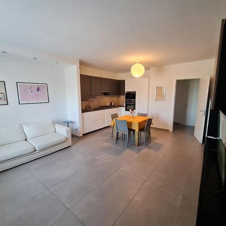 Caky'S House Leilighet Desenzano del Garda Eksteriør bilde